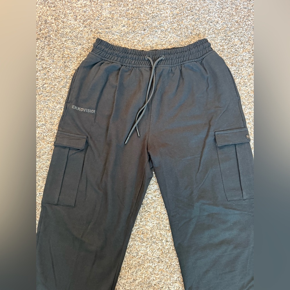 Ekkovision Essential Straight Leg Joggers - Picture 3 of 14